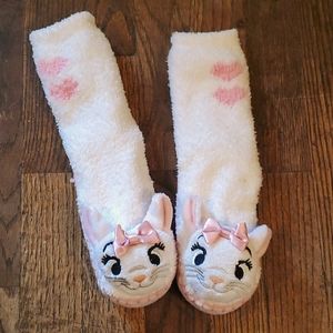 Girls Disney aristocats slipper socks.
